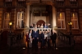 Groepsfoto voor het stadhuis te Roermond