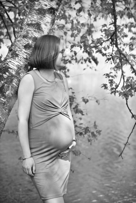 Zwangerschapsshoot in het bos