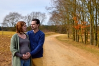 Zwangerschapsshoot in het bos