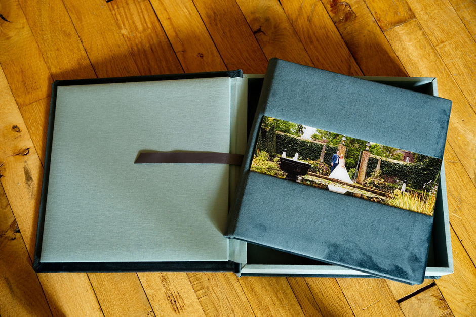 Luxe trouwalbum met bewaardoos, van jullie trouwfotograaf uit Roermond.